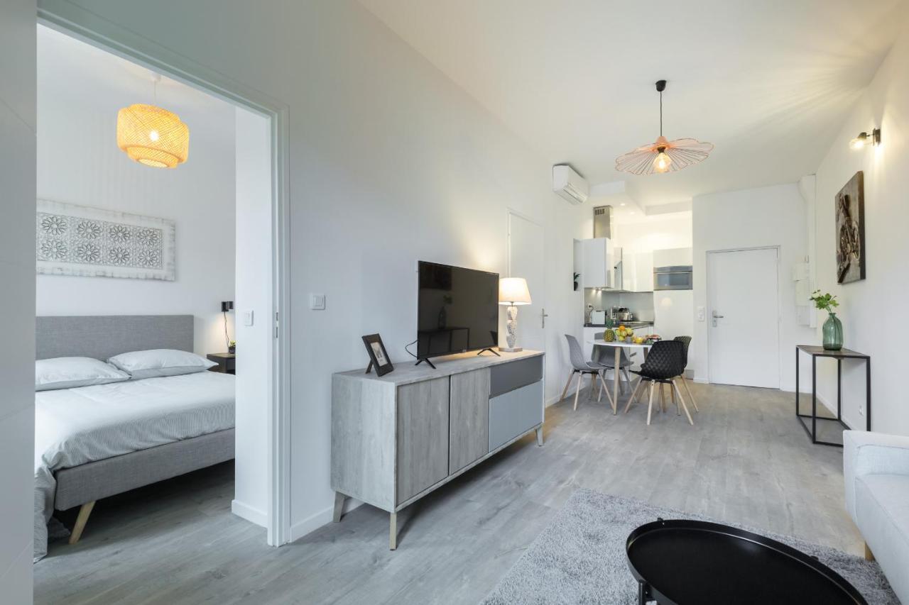 Apartmán 3 Fodere - Magnifique 2 Pieces - Quartier Du Port - Dernier Etage Nice Exteriér fotografie